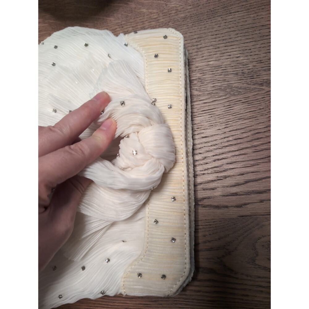 Loeffler Randall Cream Clutch with Bow - Picture 7 of 7